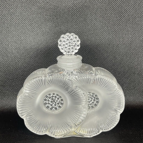 Lalique Anemone Glass Flower "Deux Fleurs" Perfume Bottle, Frosted Flowe… - Picture 2 of 6